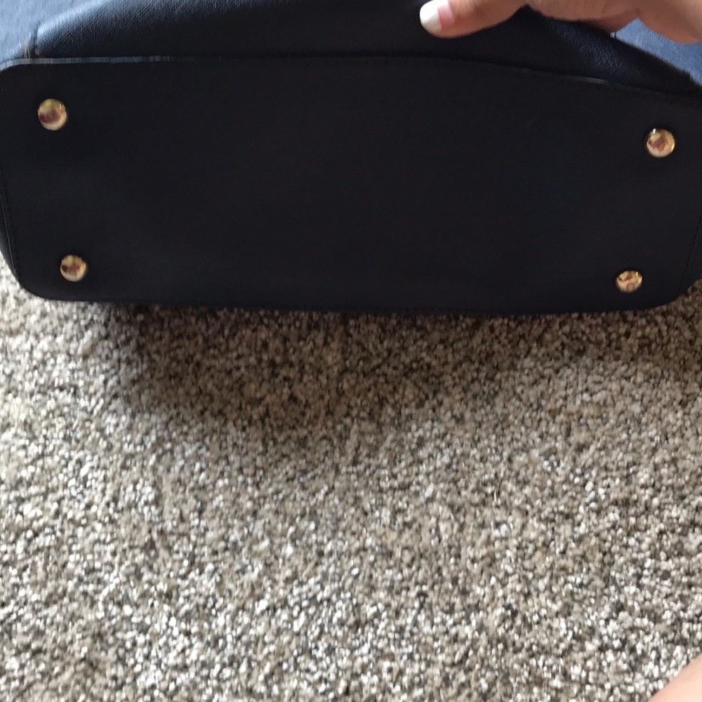 Purse - Picture 4 of 8